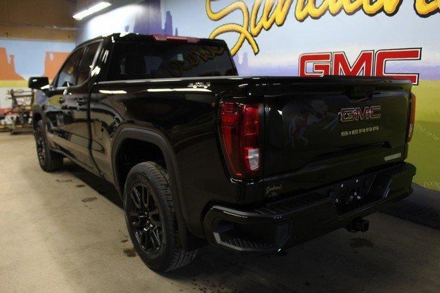 2025 GMC Sierra 1500 Vehicle Photo in ST JOHNS, MI 48879-1562