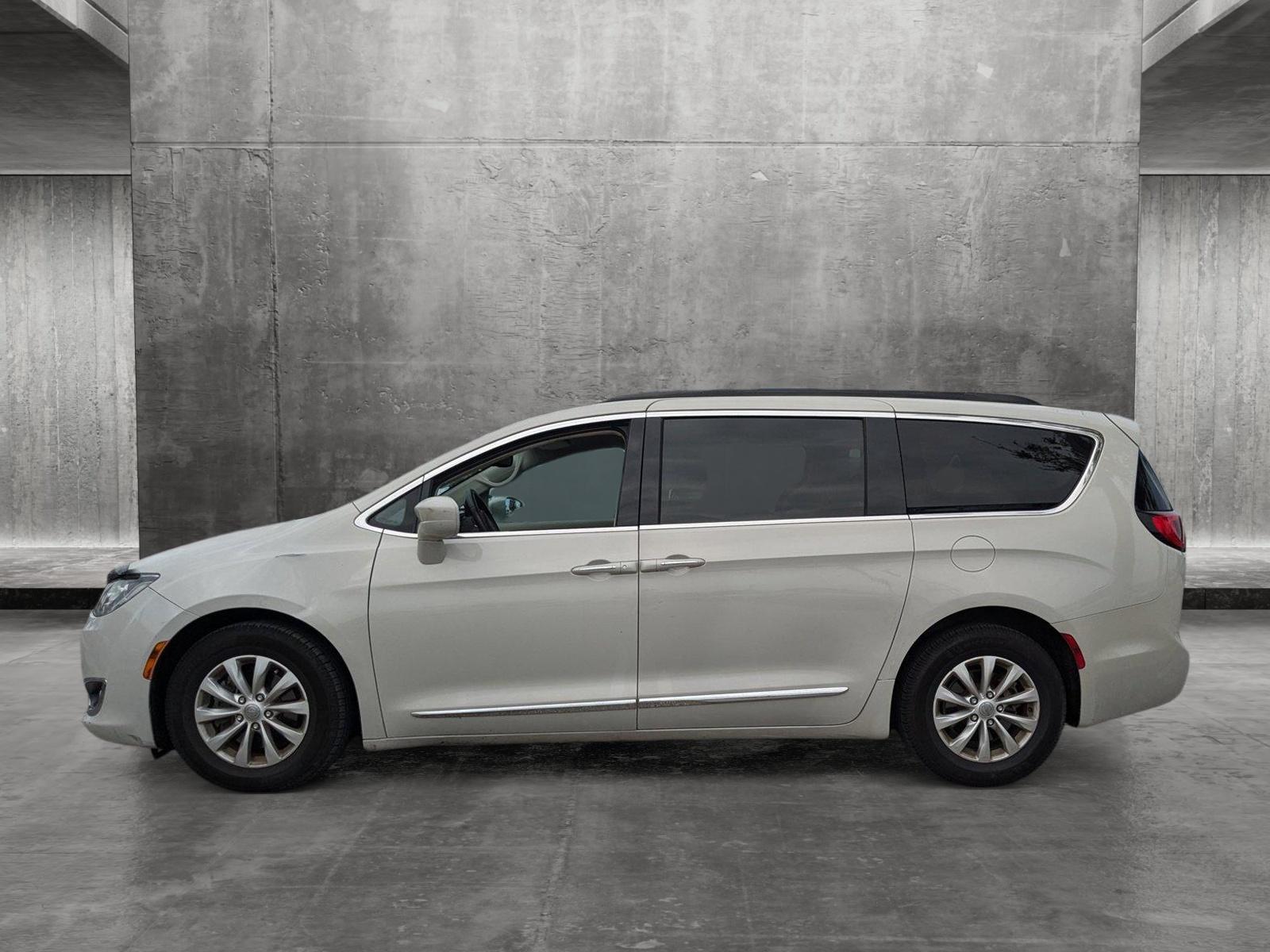 2017 Chrysler Pacifica Vehicle Photo in Winter Park, FL 32792