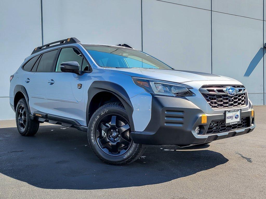 2022 Subaru Outback Vehicle Photo in Saint Charles, IL 60174