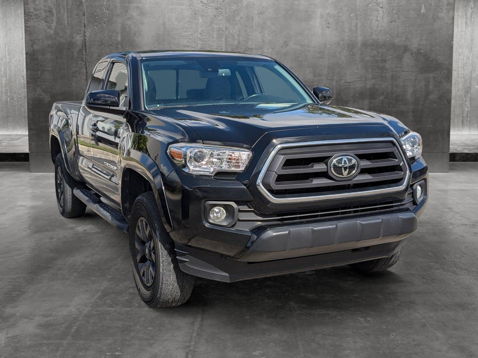 2022 Toyota Tacoma 2WD Vehicle Photo in Miami, FL 33015