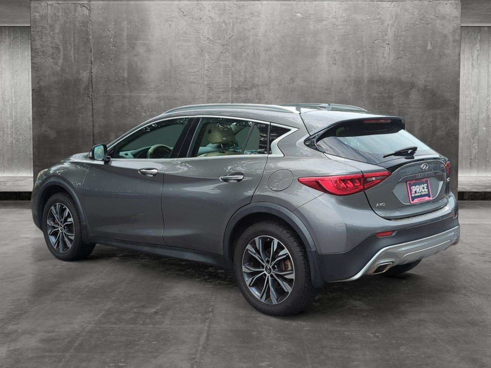 2017 INFINITI QX30 Vehicle Photo in ORLANDO, FL 32812-3021