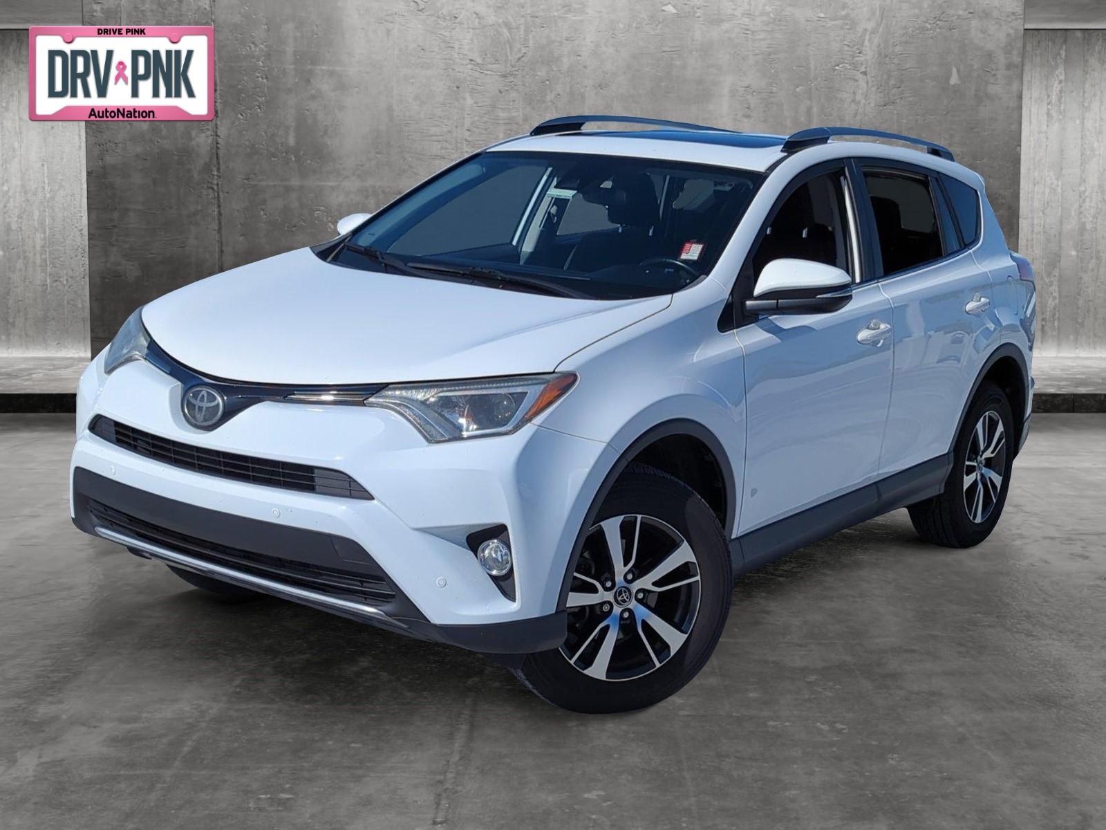 2018 Toyota RAV4 Vehicle Photo in Ft. Myers, FL 33907