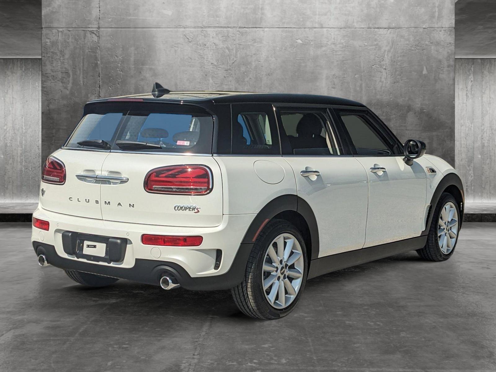 2024 MINI Cooper S Clubman Signature Vehicle Photo in Towson, MD 21204