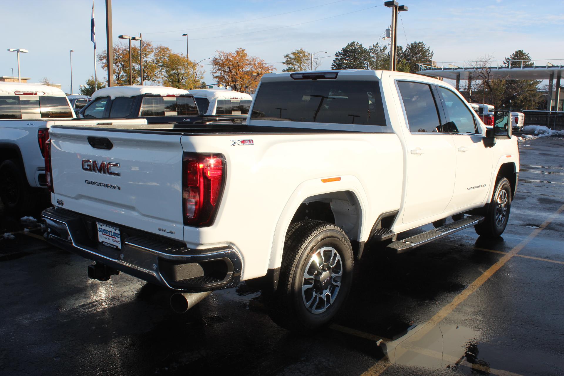 2025 GMC Sierra 2500 HD Vehicle Photo in AURORA, CO 80012-4011