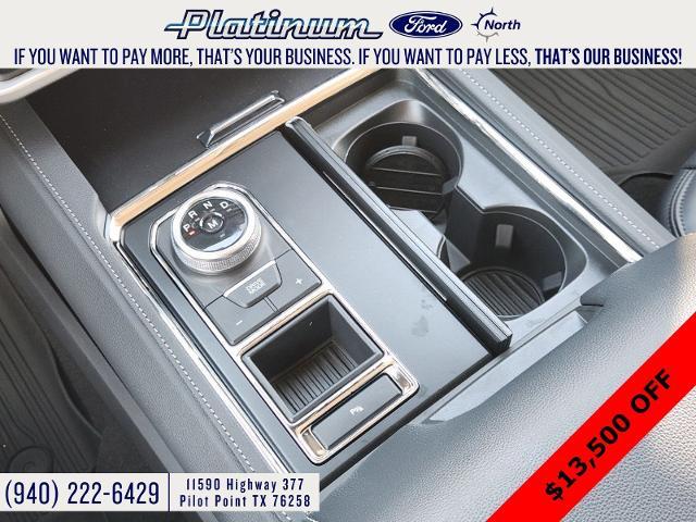 2024 Ford Expedition Vehicle Photo in Pilot Point, TX 76258