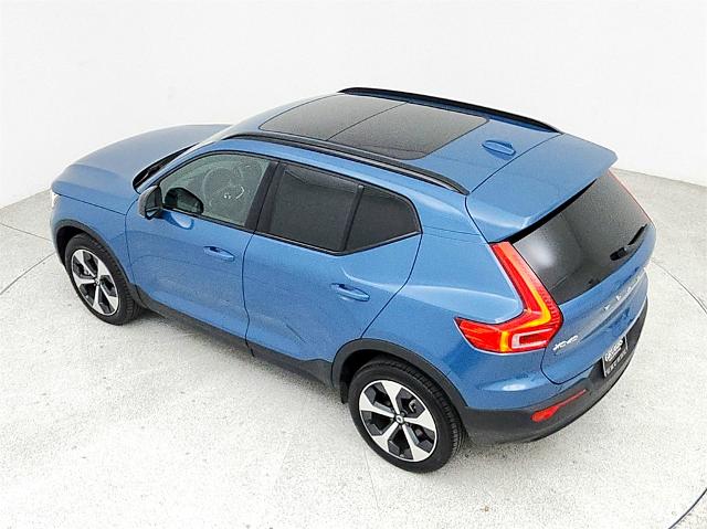 2024 Volvo XC40 Vehicle Photo in Grapevine, TX 76051