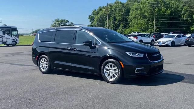 Used 2022 Chrysler Pacifica Touring L with VIN 2C4RC1BG0NR128976 for sale in Montross, VA