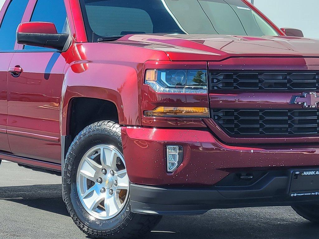 2017 Chevrolet Silverado 1500 Vehicle Photo in Plainfield, IL 60586