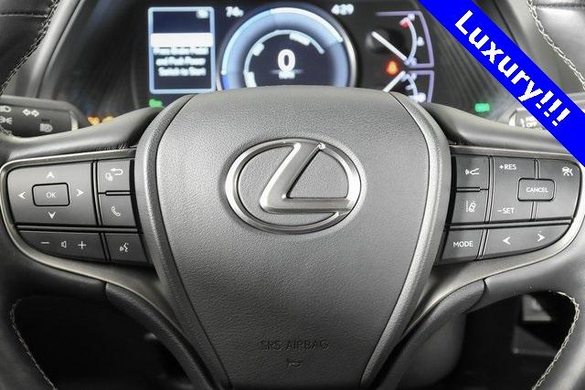 2019 Lexus UX 250h Vehicle Photo in Puyallup, WA 98371