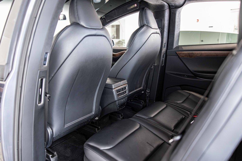 2021 Tesla Model X Vehicle Photo in Saint Charles, IL 60174