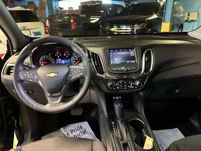 2021 Chevrolet Equinox Vehicle Photo in DOUGLASTON, NY 11362-1062