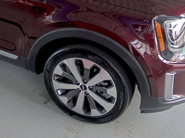 2022 Kia Telluride Vehicle Photo in WENTZVILLE, MO 63385-1017