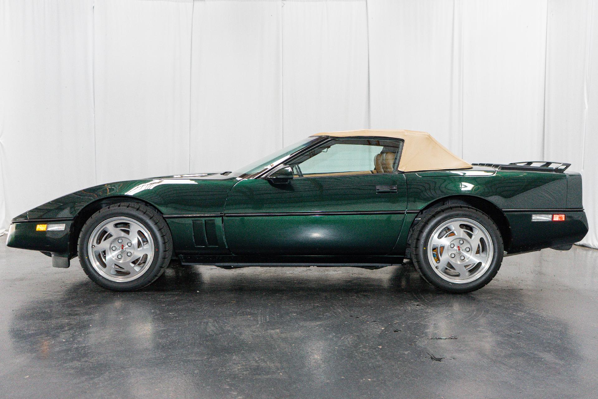 1990 Chevrolet Corvette Vehicle Photo in SMYRNA, DE 19977-2874