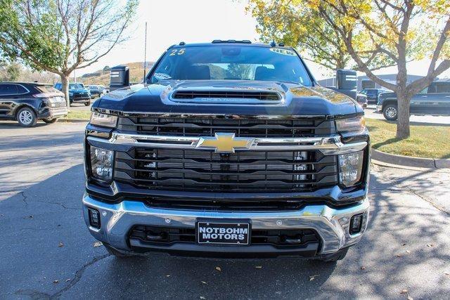 2025 Chevrolet Silverado 3500 HD Vehicle Photo in MILES CITY, MT 59301-5791