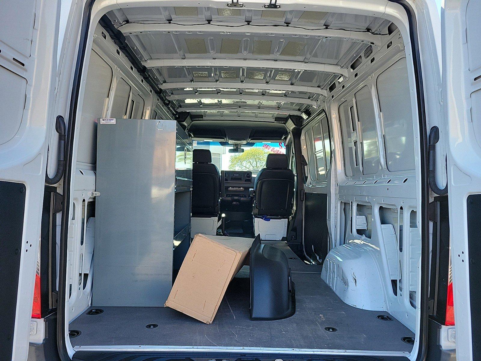 2022 Mercedes-Benz Sprinter Cargo Van Vehicle Photo in Plainfield, IL 60586