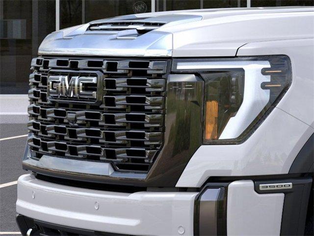 2025 GMC Sierra 3500 HD Vehicle Photo in PUYALLUP, WA 98371-4149