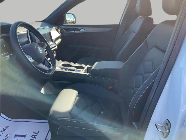 2025 Volkswagen Atlas Cross Sport Vehicle Photo in Oshkosh, WI 54904