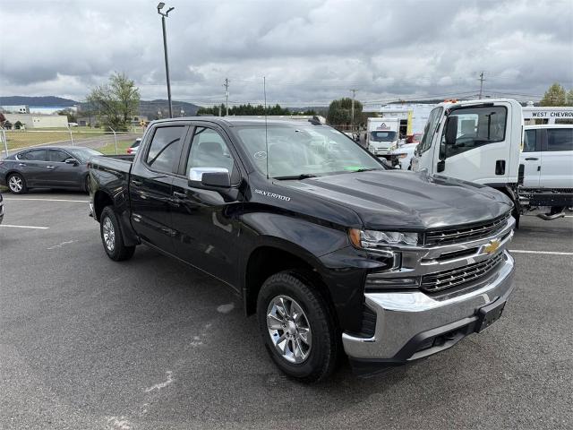 2022 Chevrolet Silverado 1500 LTD Vehicle Photo in ALCOA, TN 37701-3235