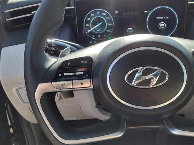 2024 Hyundai TUCSON Hybrid Vehicle Photo in Peoria, IL 61615