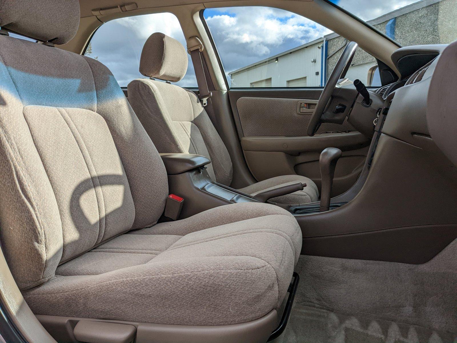 2001 Toyota Camry Vehicle Photo in Spokane Valley, WA 99212