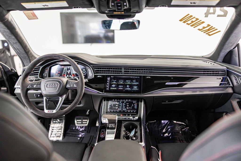 2024 Audi RS Q8 Vehicle Photo in Saint Charles, IL 60174