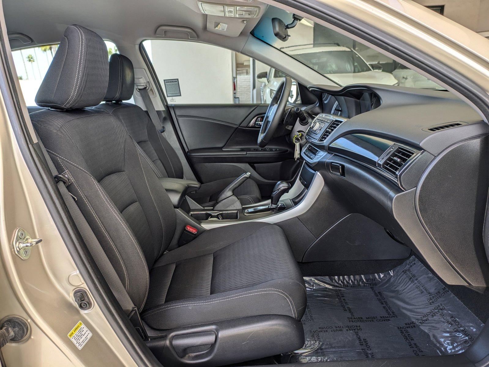 2015 Honda Accord Sedan Vehicle Photo in Tustin, CA 92782