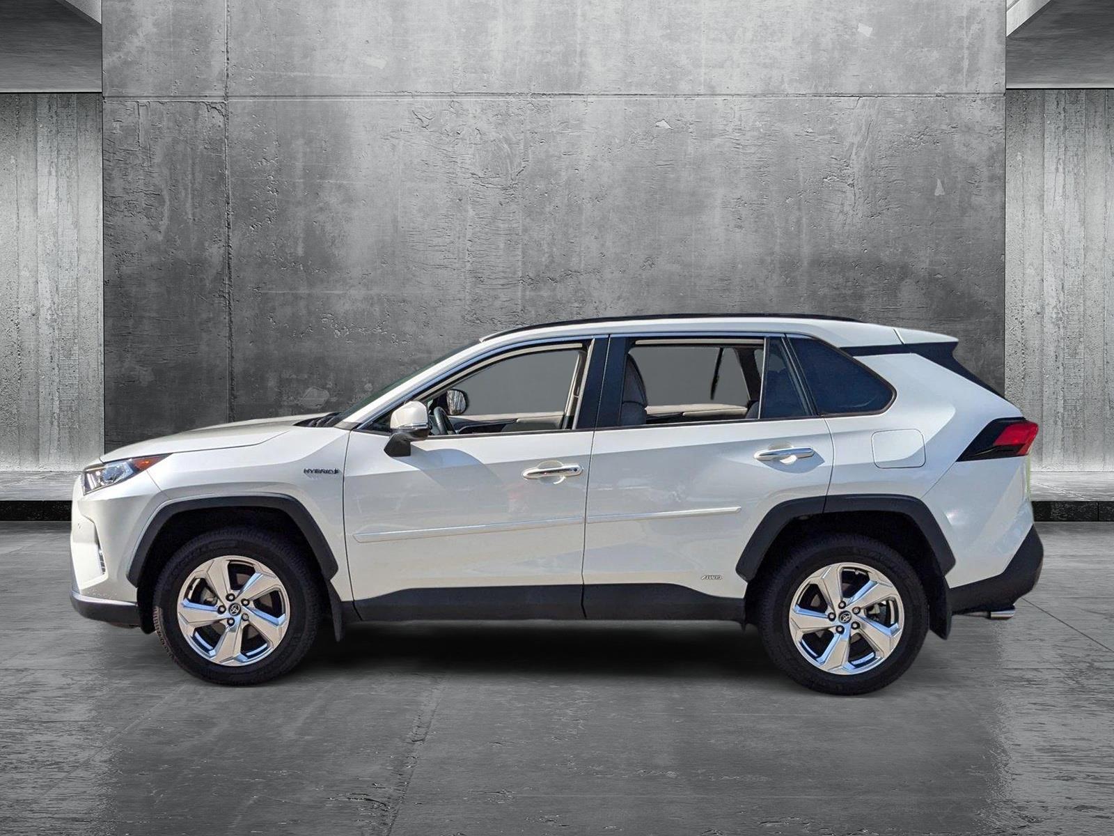 2020 Toyota RAV4 Vehicle Photo in West Palm Beach, FL 33417