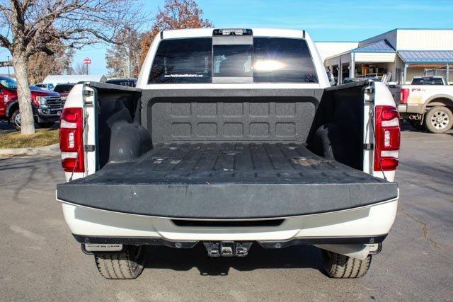 2022 Ram 3500 Vehicle Photo in MILES CITY, MT 59301-5791