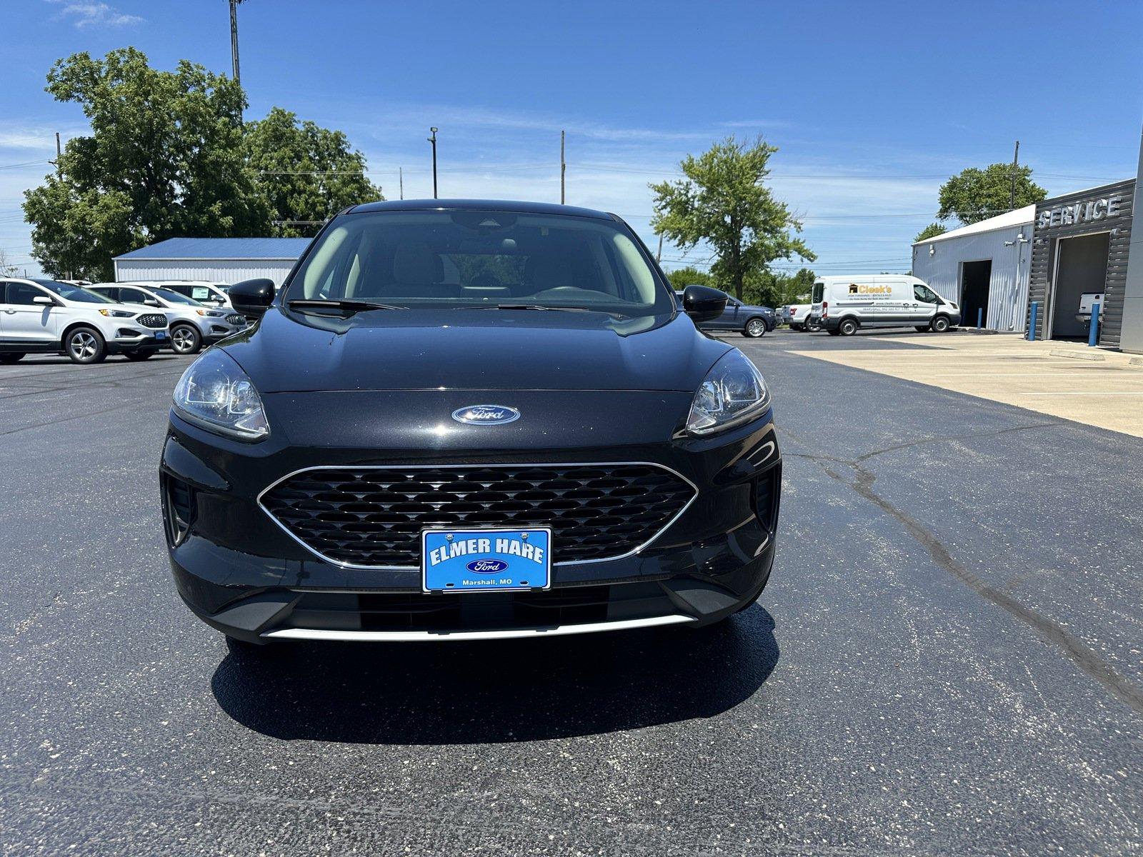 Used 2020 Ford Escape SE with VIN 1FMCU9G63LUC39518 for sale in Kansas City