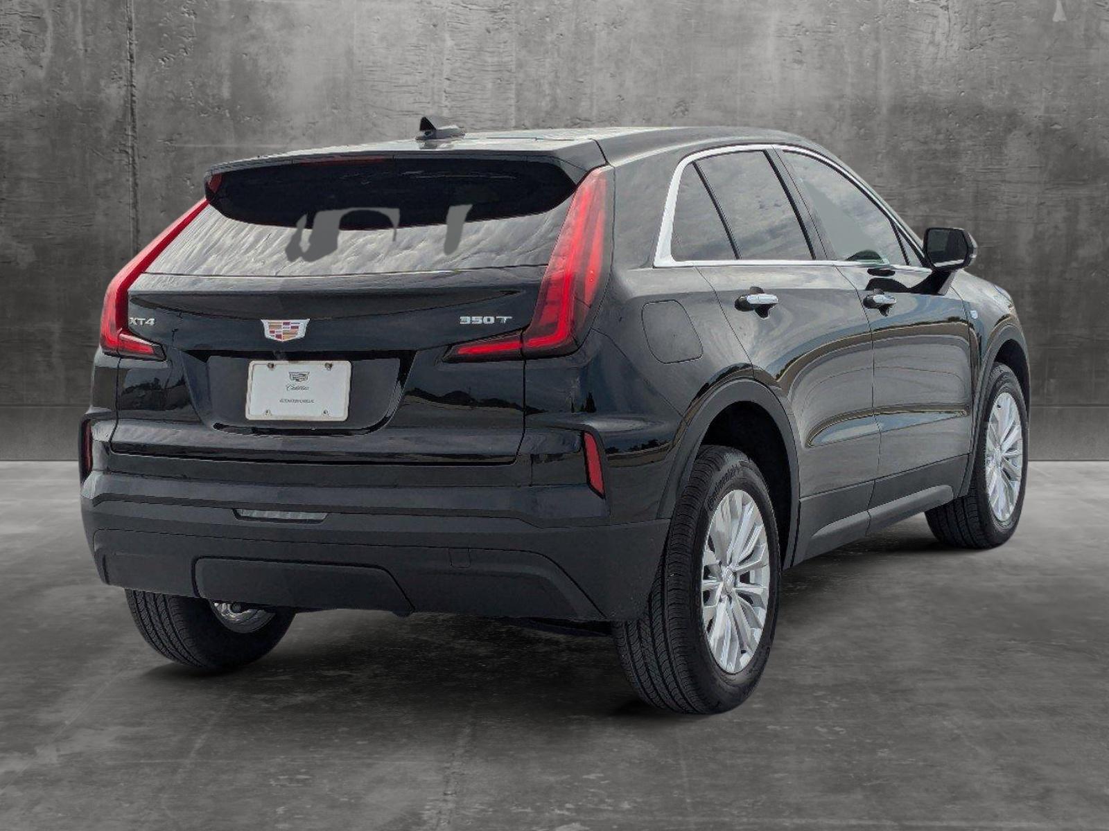 2024 Cadillac XT4 Vehicle Photo in WEST PALM BEACH, FL 33407-3296