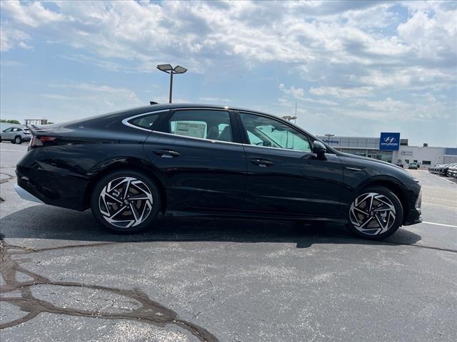 2024 Hyundai SONATA Vehicle Photo in O'Fallon, IL 62269