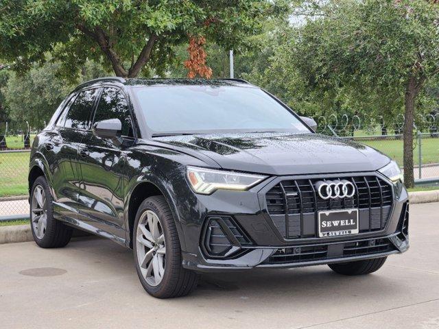 2024 Audi Q3 Vehicle Photo in HOUSTON, TX 77090