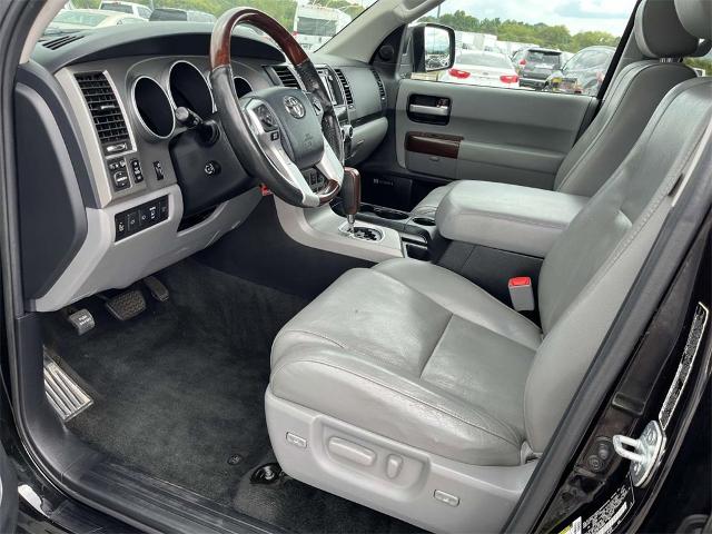 2014 Toyota Sequoia Vehicle Photo in ALCOA, TN 37701-3235