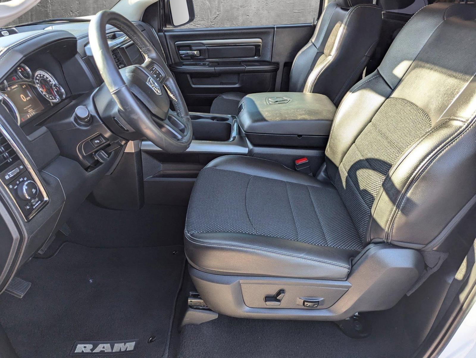 2016 Ram 1500 Vehicle Photo in ORLANDO, FL 32812-3021