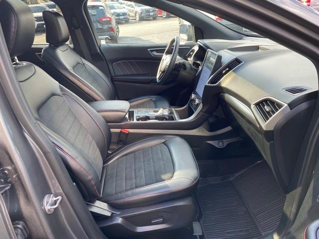 2024 Ford Edge Vehicle Photo in Mahwah, NJ 07430-1343