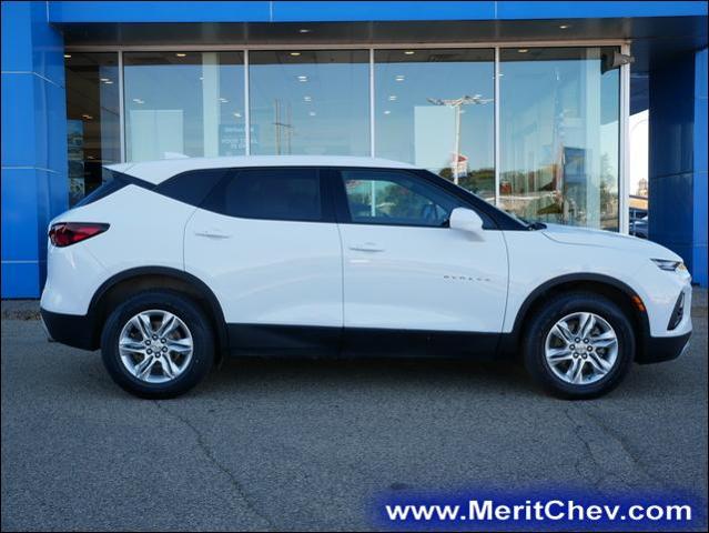 2021 Chevrolet Blazer Vehicle Photo in MAPLEWOOD, MN 55119-4794