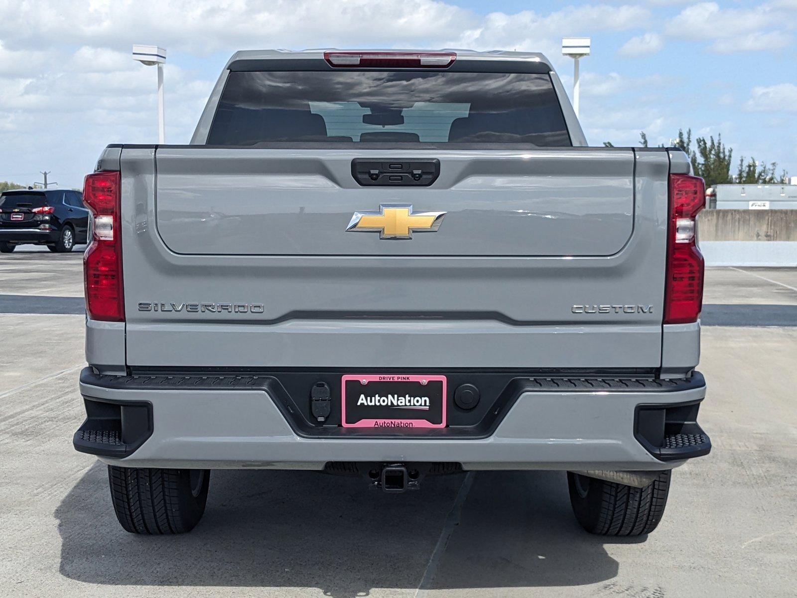 2025 Chevrolet Silverado 1500 Vehicle Photo in MIAMI, FL 33172-3015