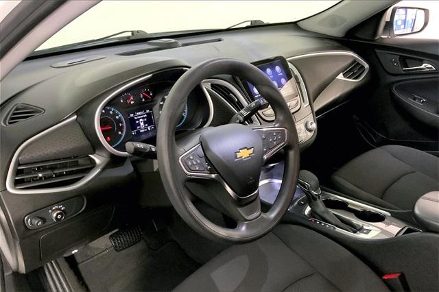 2024 Chevrolet Malibu Vehicle Photo in KANSAS CITY, MO 64114-4545