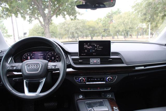 2019 Audi Q5 Vehicle Photo in HOUSTON, TX 77090