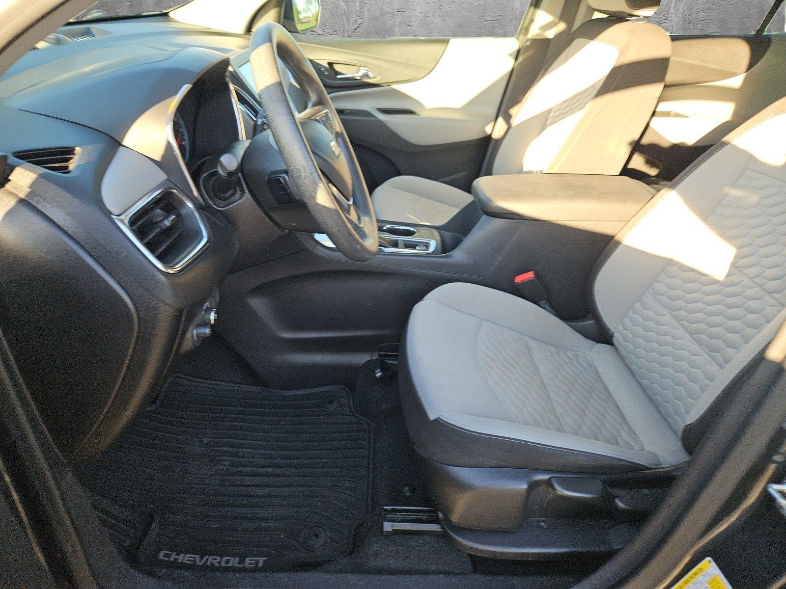 2018 Chevrolet Equinox Vehicle Photo in MESA, AZ 85206-4395