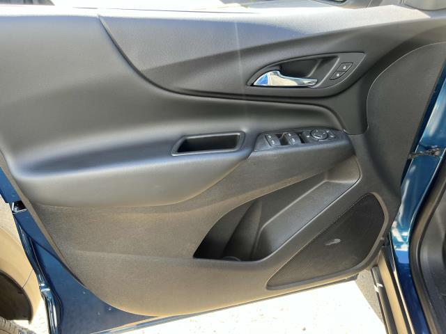 2021 Chevrolet Equinox Vehicle Photo in DOUGLASTON, NY 11362-1062