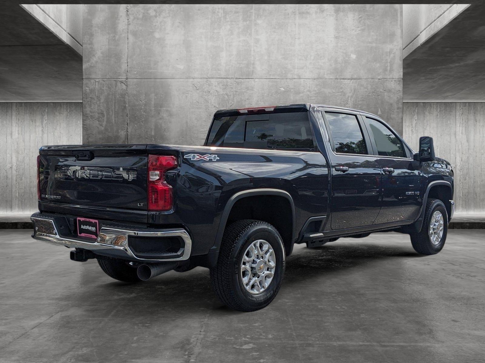 2024 Chevrolet Silverado 2500 HD Vehicle Photo in MIAMI, FL 33134-2699