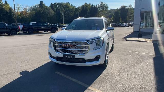 2022 GMC Terrain Vehicle Photo in BOSTON, NY 14025-9684