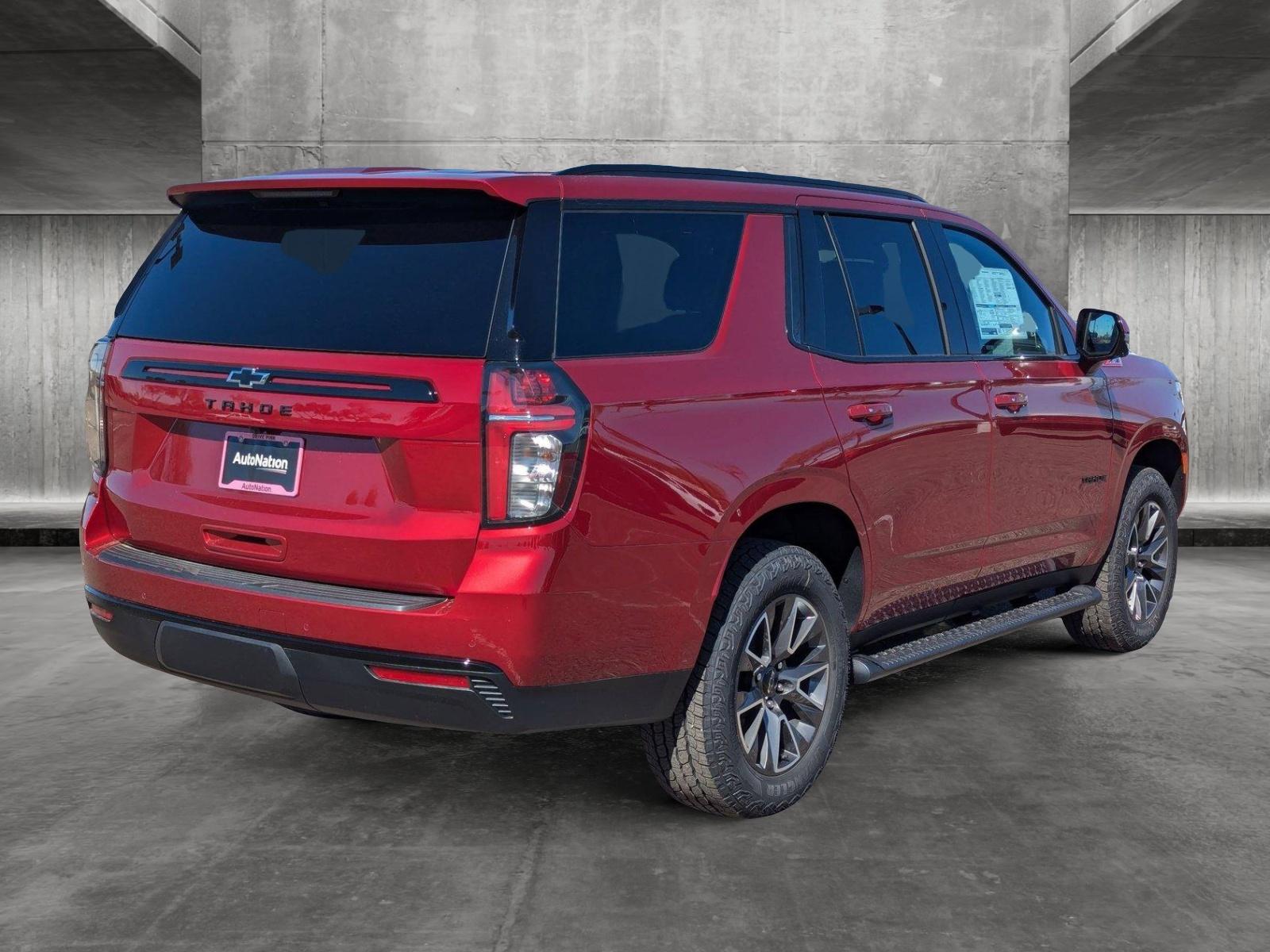 2024 Chevrolet Tahoe Vehicle Photo in PEORIA, AZ 85382-3715