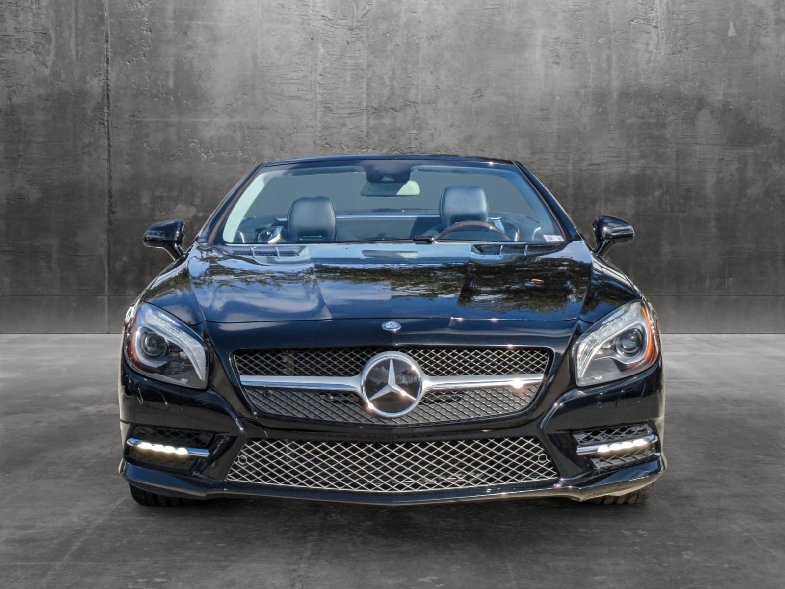 2013 Mercedes-Benz SL-Class Vehicle Photo in Coconut Creek, FL 33073