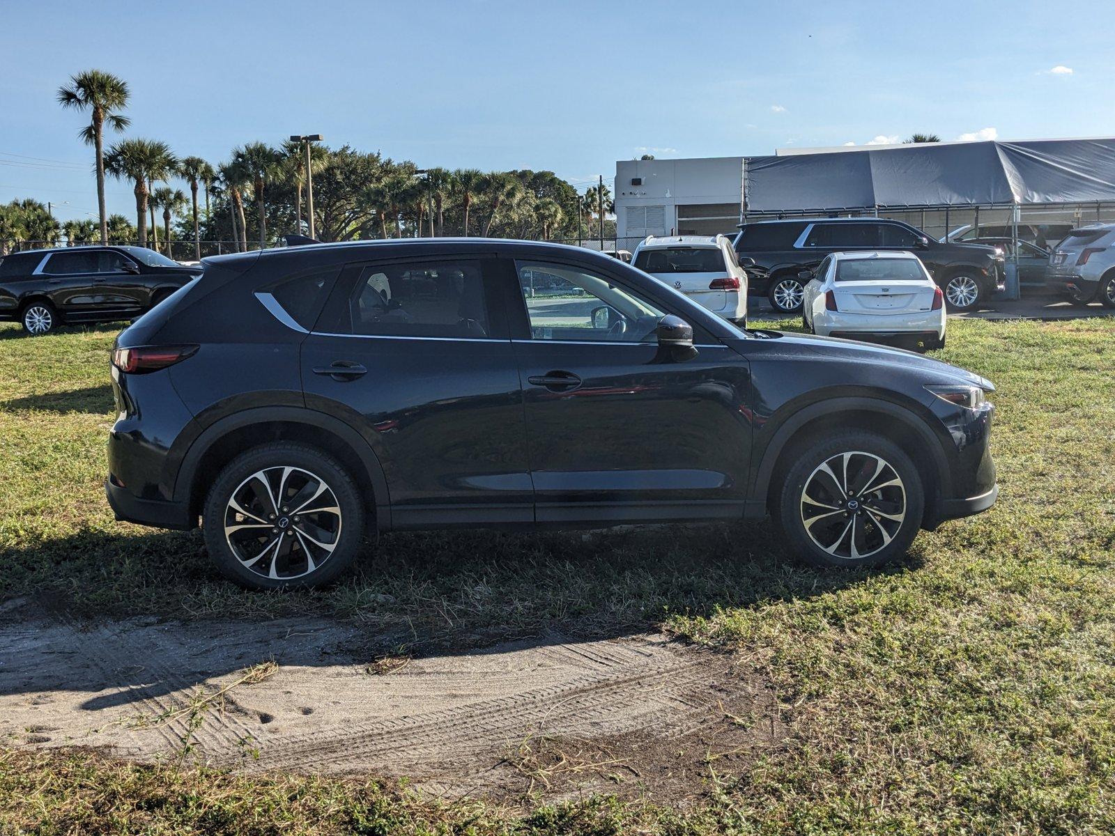 2023 Mazda CX-5 Vehicle Photo in WEST PALM BEACH, FL 33407-3296