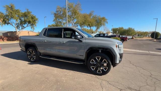 2024 GMC Sierra EV Vehicle Photo in GOODYEAR, AZ 85338-1310