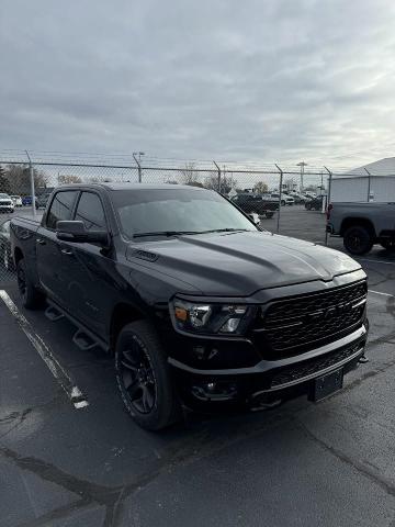 2024 Ram 1500 Vehicle Photo in NEENAH, WI 54956-2243