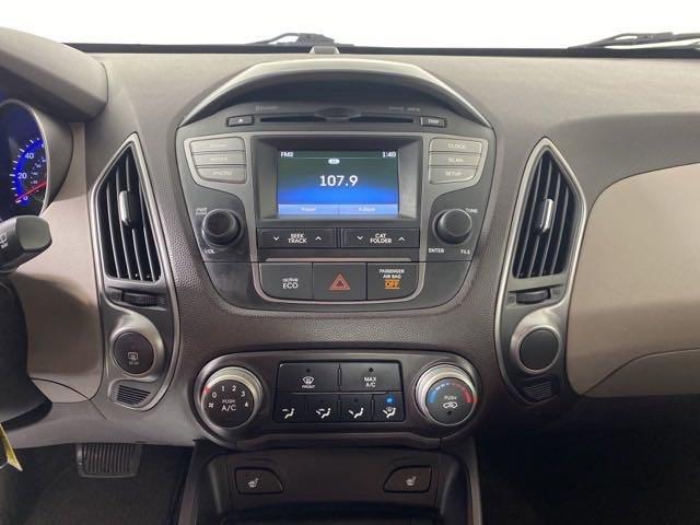 2015 Hyundai TUCSON Vehicle Photo in MEDINA, OH 44256-9001