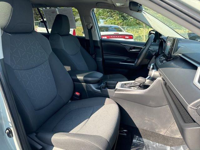 2020 Toyota RAV4 Vehicle Photo in MEDINA, OH 44256-9631